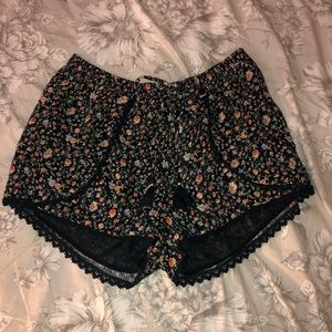 American Eagle Flowy Shorts